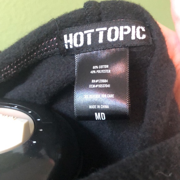 Hot Topic Bear Hoodie - Picture 6 of 6